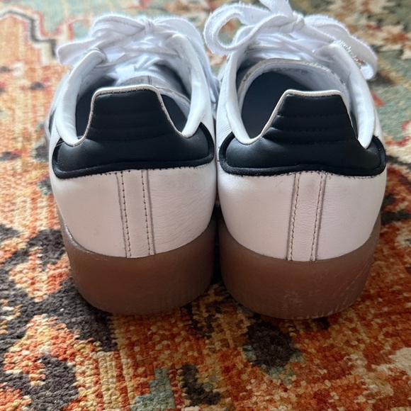 Adidas Sambaes - Picture 3 of 12